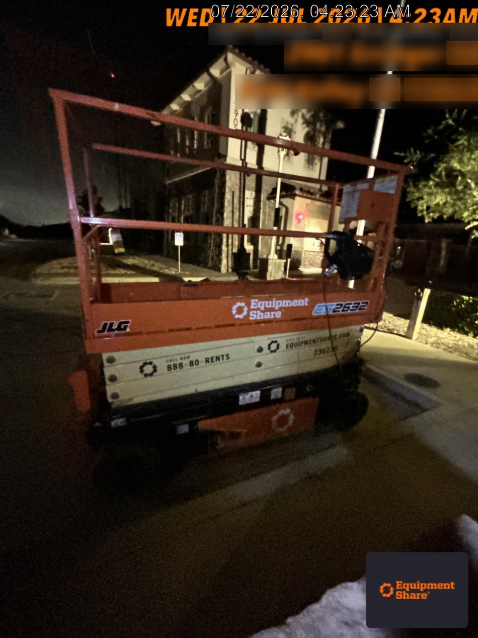 2022 JLG ES2632