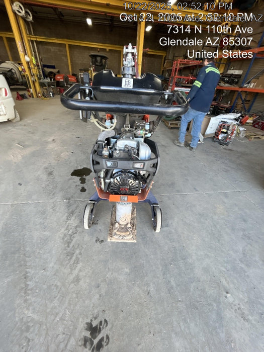 2025 HUSQVARNA LT5005