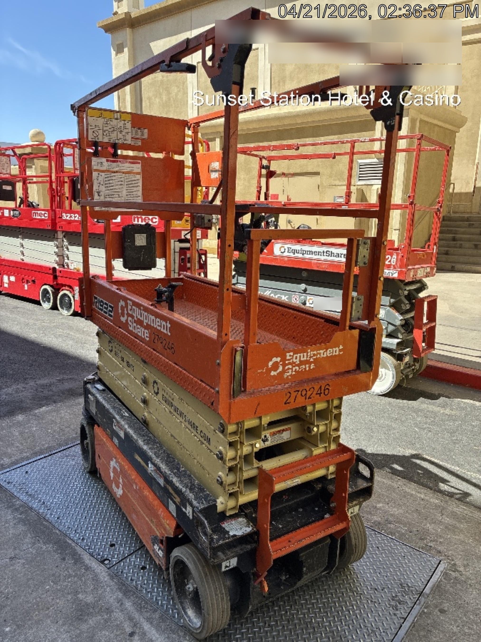 2022 JLG R1932