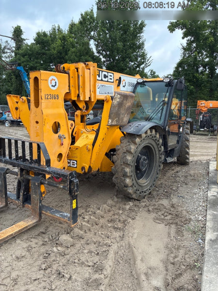 2021 JCB 512-56