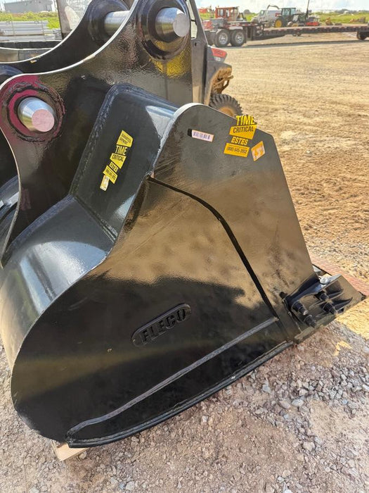 2025 FLECO 48" Bucket 56-65k Excavator