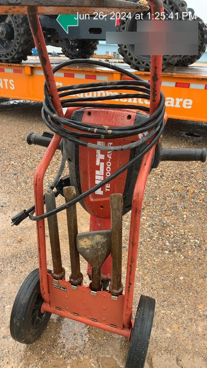 2020 HILTI TE 3000-AVR
