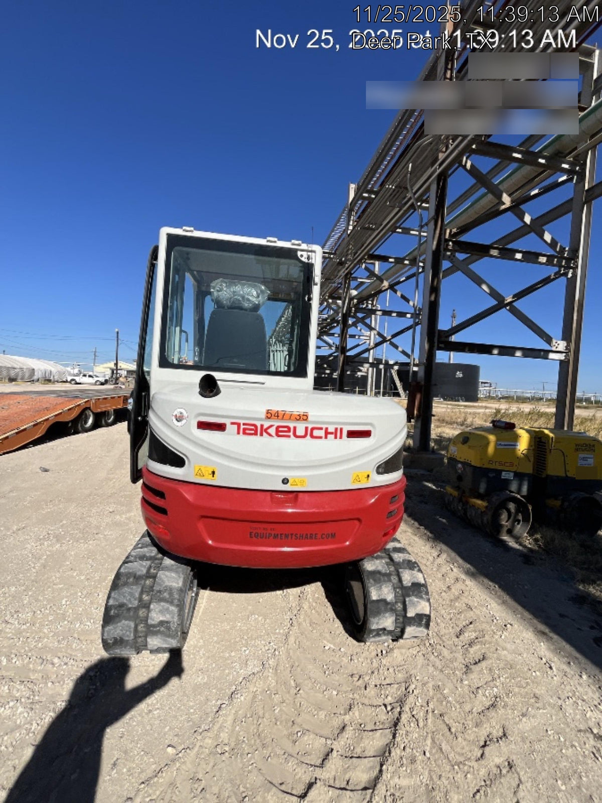 2025 TAKEUCHI TB250-2CR