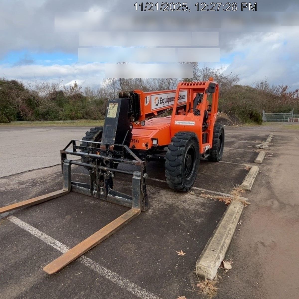 2019 SKYTRAK 8042