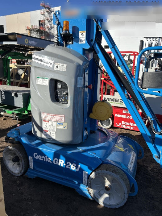 2020 GENIE GR-26J