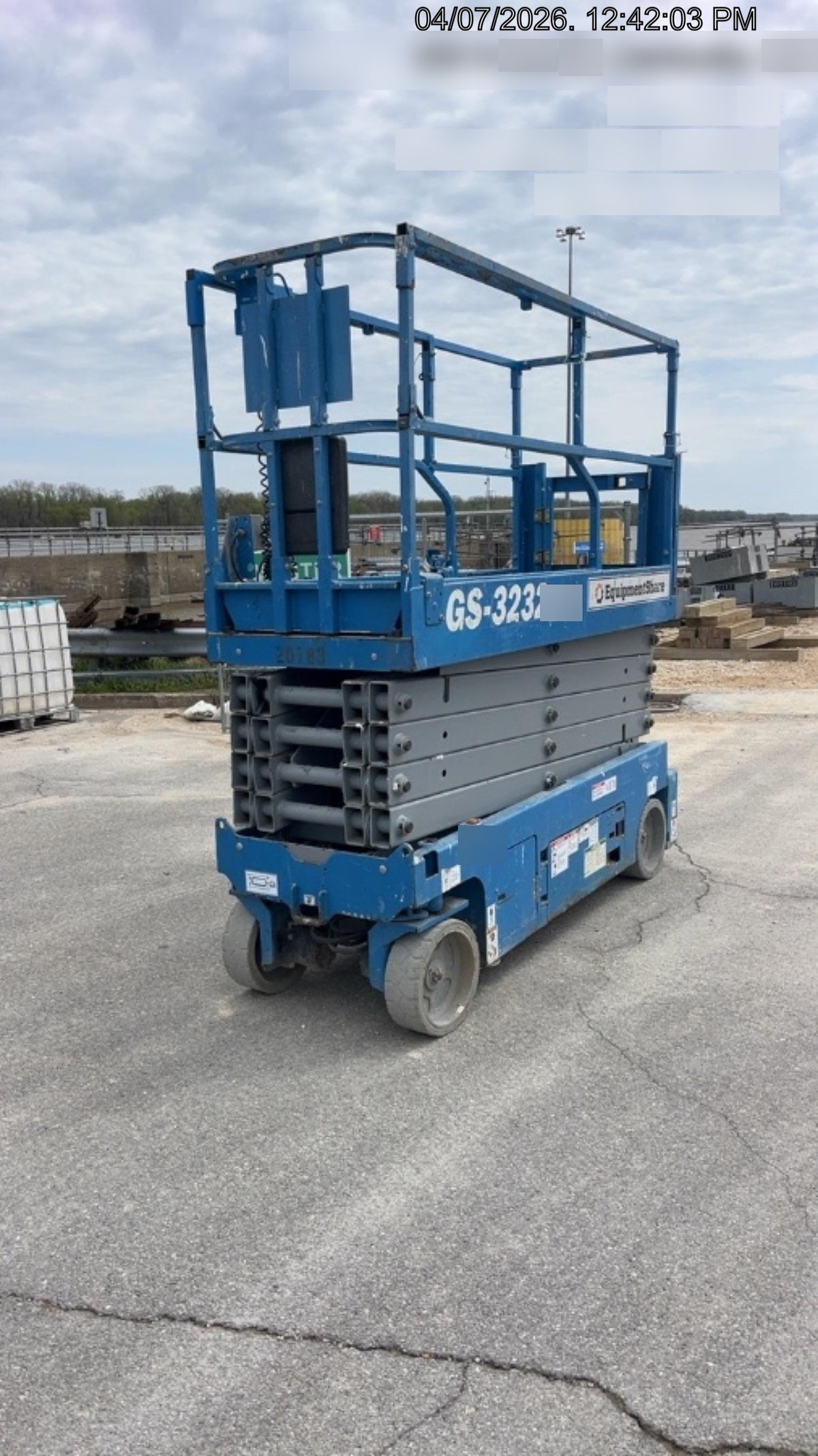 2018 GENIE GS-3232