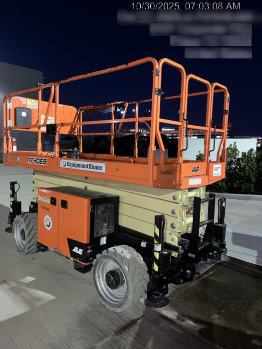 2021 JLG RT4069