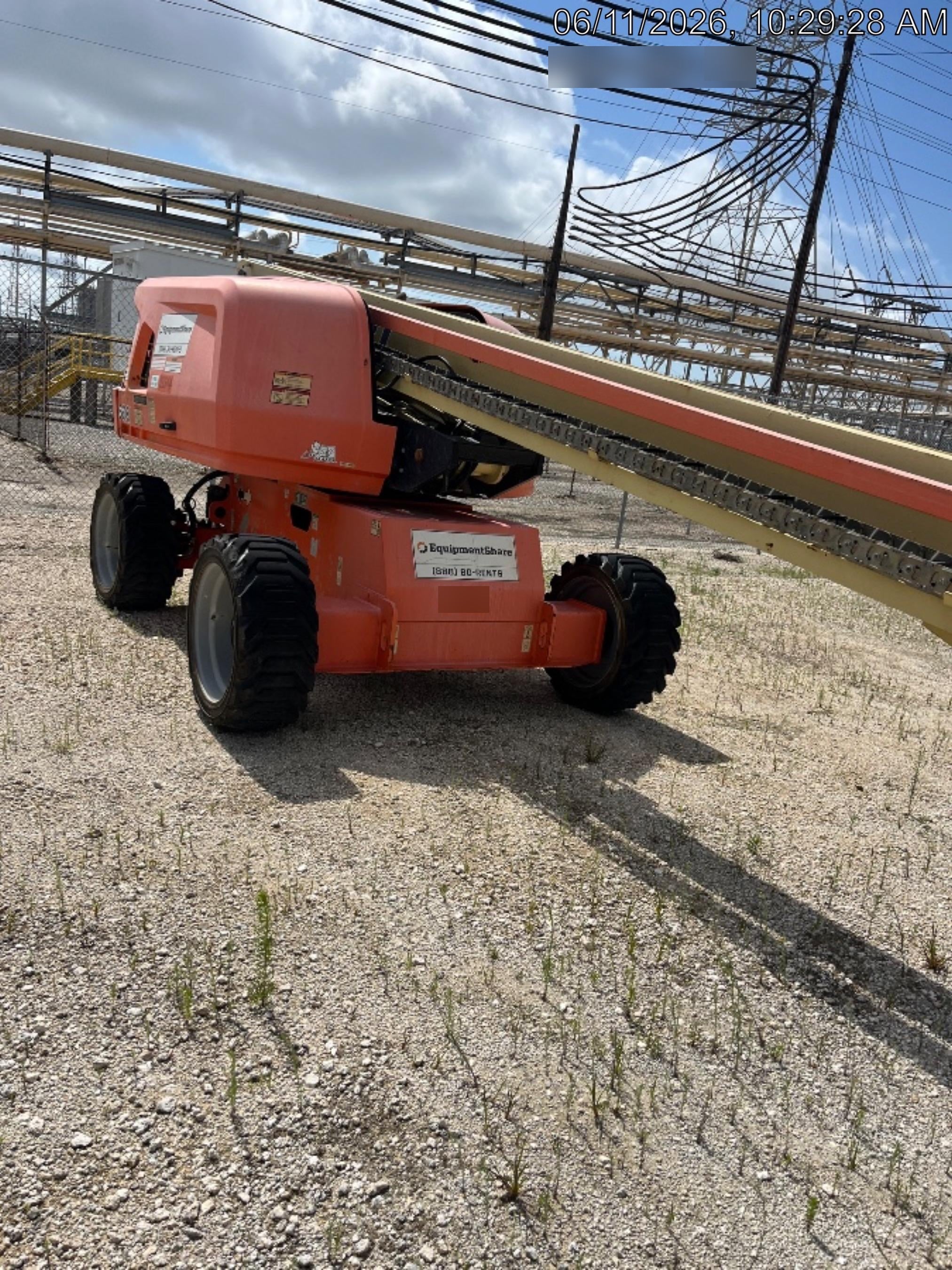 2019 JLG 660SJ