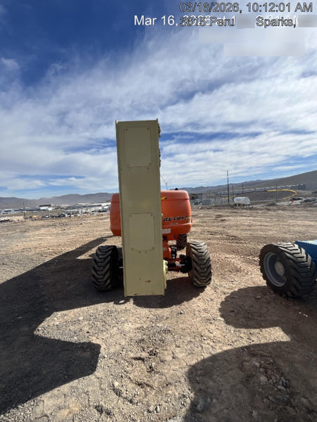 2020 JLG 800AJ