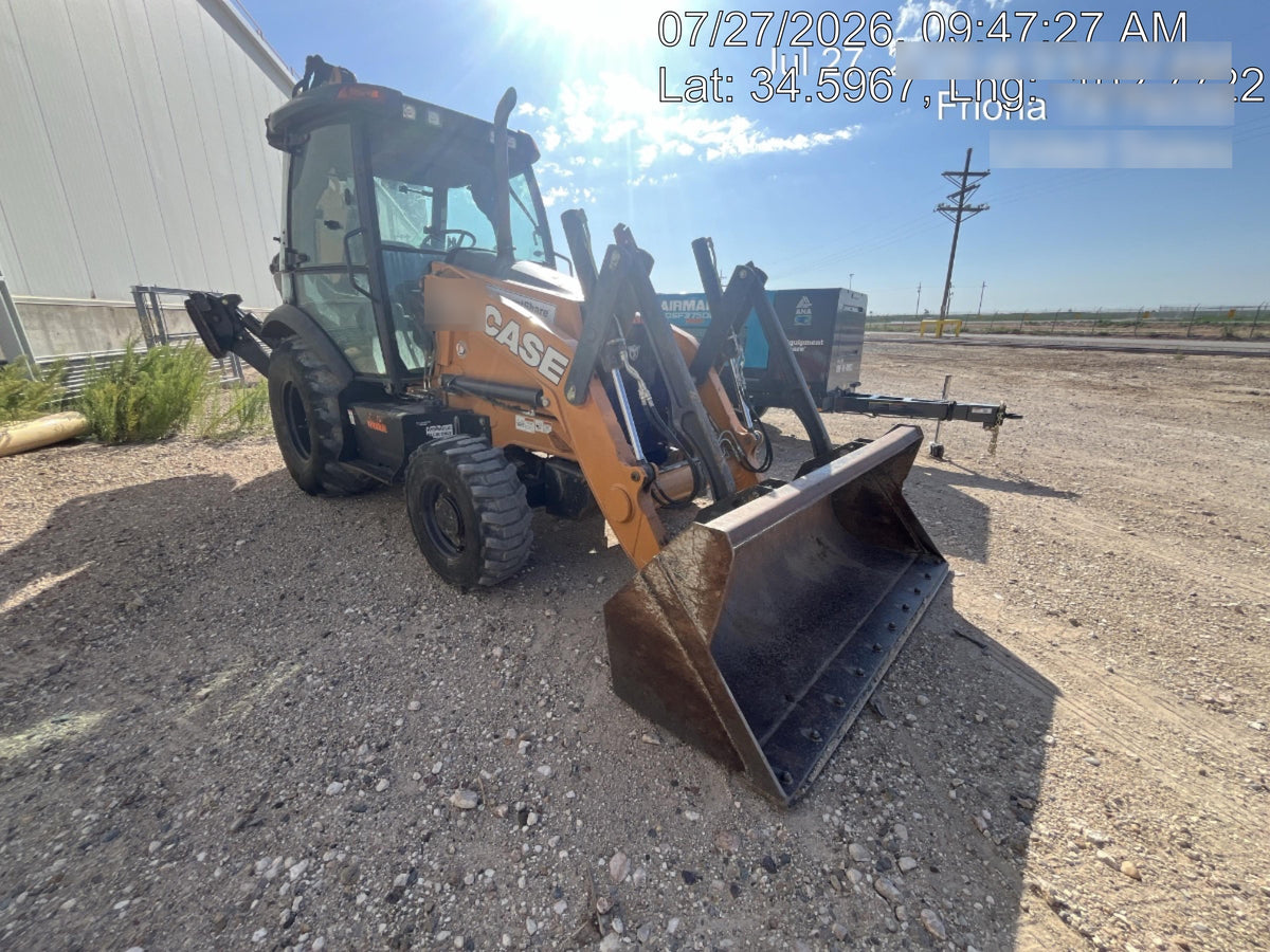 2022 CASE 580N EP - Extendable Backhoe