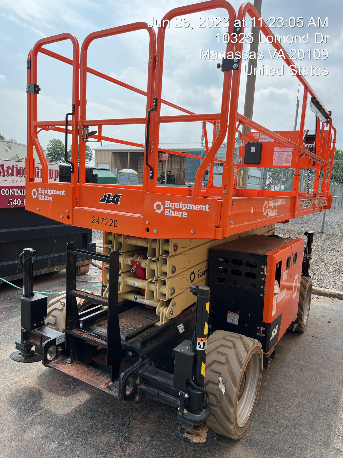 2022 JLG RT3369