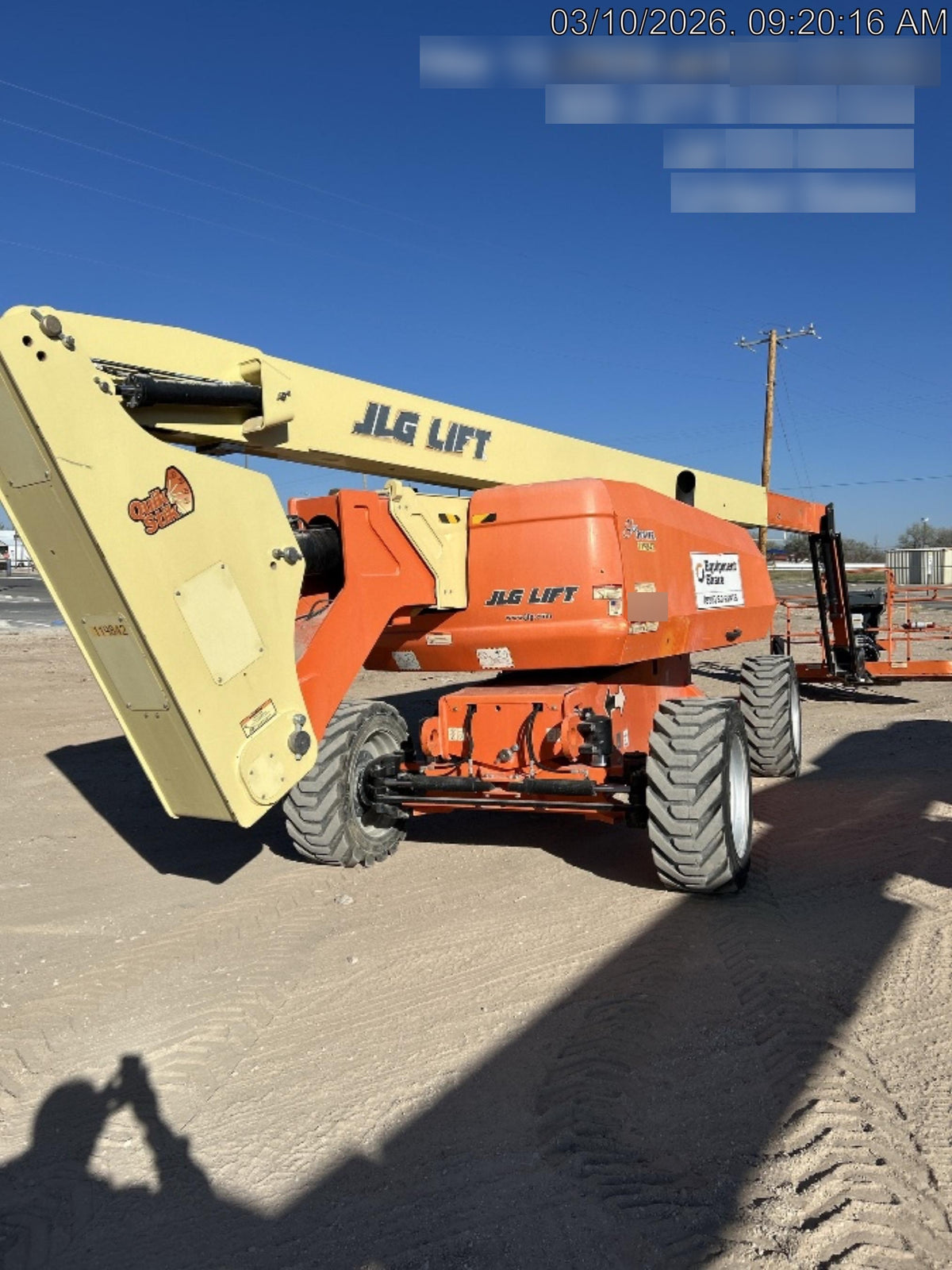 2021 JLG 800AJ