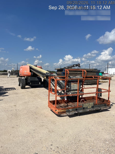 2023 JLG 660SJ