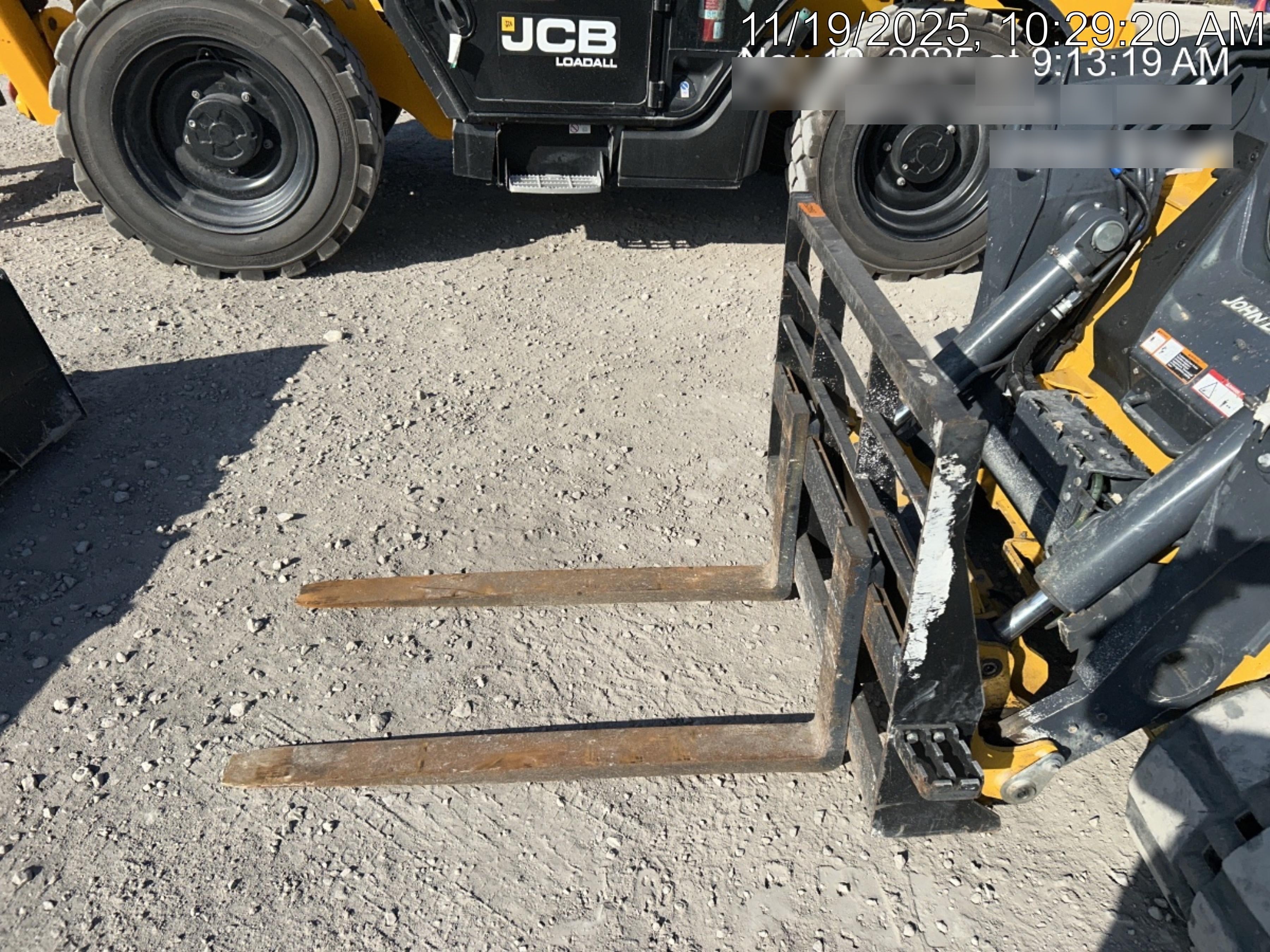 2023 ARROW MATERIAL HANDLING F5100CB