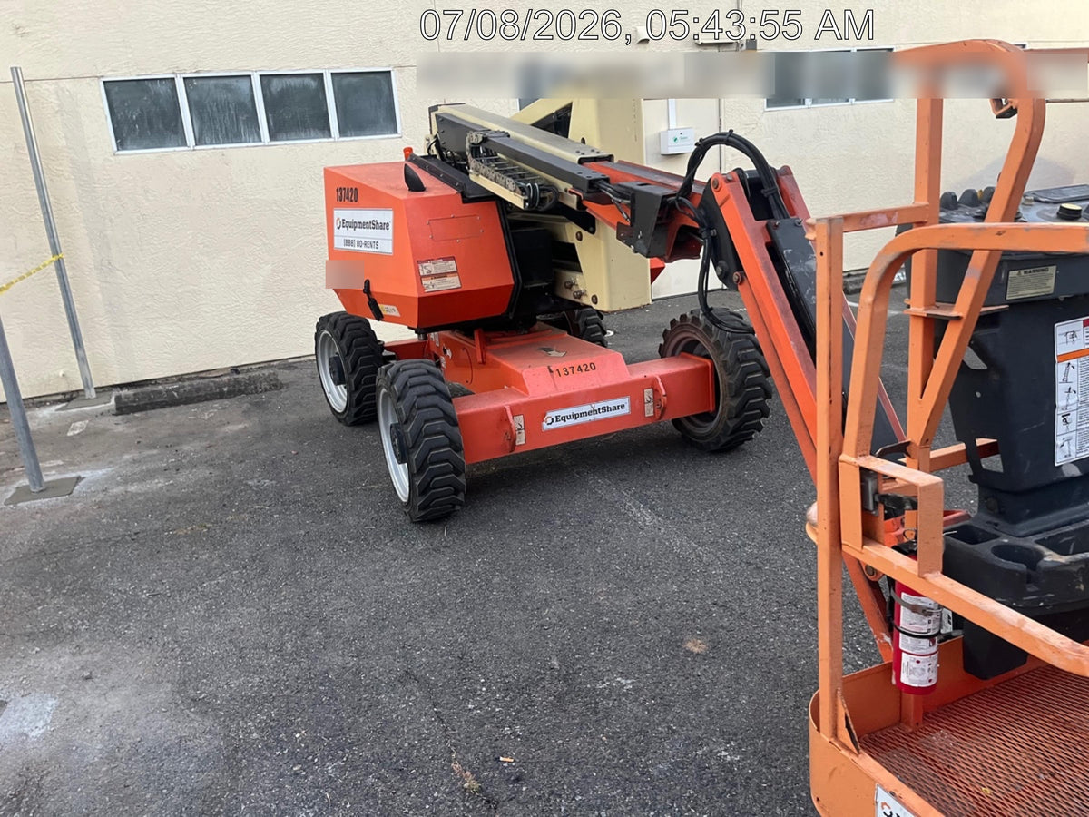 2021 JLG 340AJ