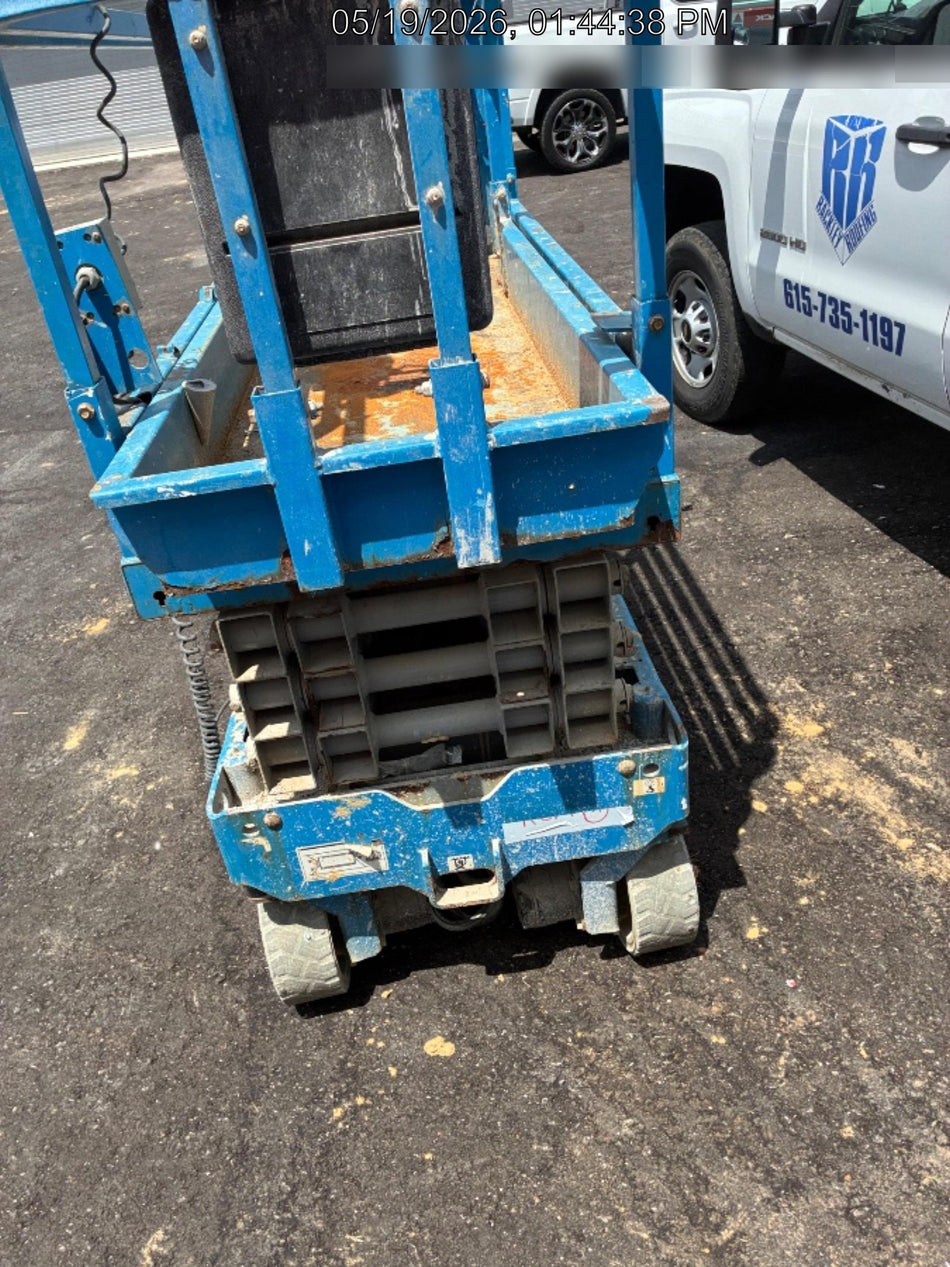 2020 Genie GS-1930 Solid Non Marking Tires, Beacon, Folding rails with half height swing gate