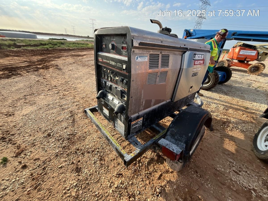 2019 Lincoln Electric Vantage 322 Welder Ready-Pak 3, Two wheel trailer, Fender and Light kit, Cable Rack