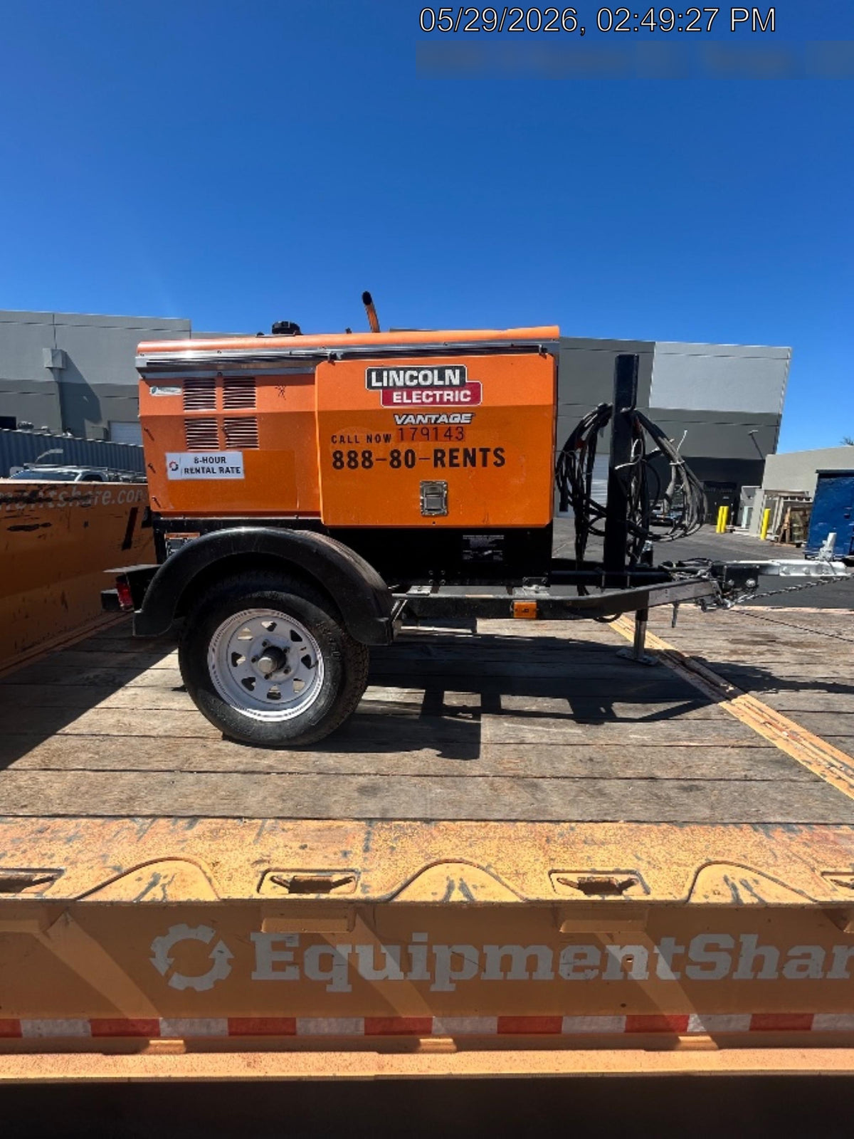 2021 Lincoln Electric Vantage 322 Vantage 322 Ready Pak 3 w/ Decals, ORANGE (includes trailer, cable rack, fender light kit) NO Telematics