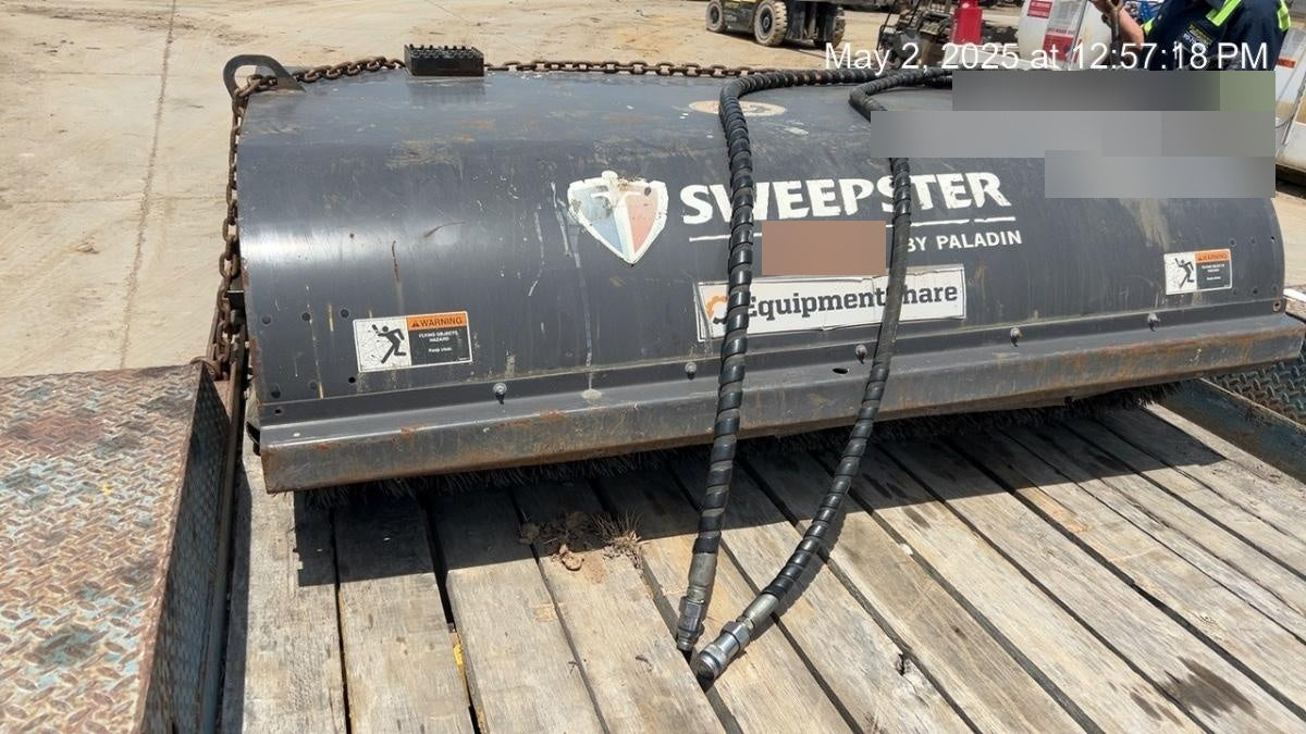 2020 PALADIN Sweepster SB72