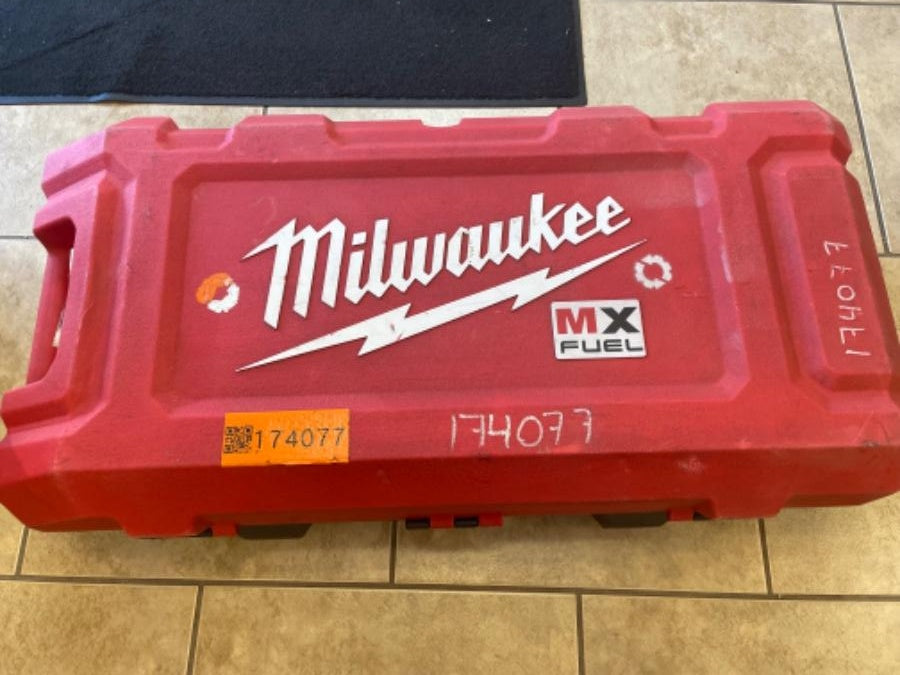 2021 MILWAUKEE MXF301-2CXS
