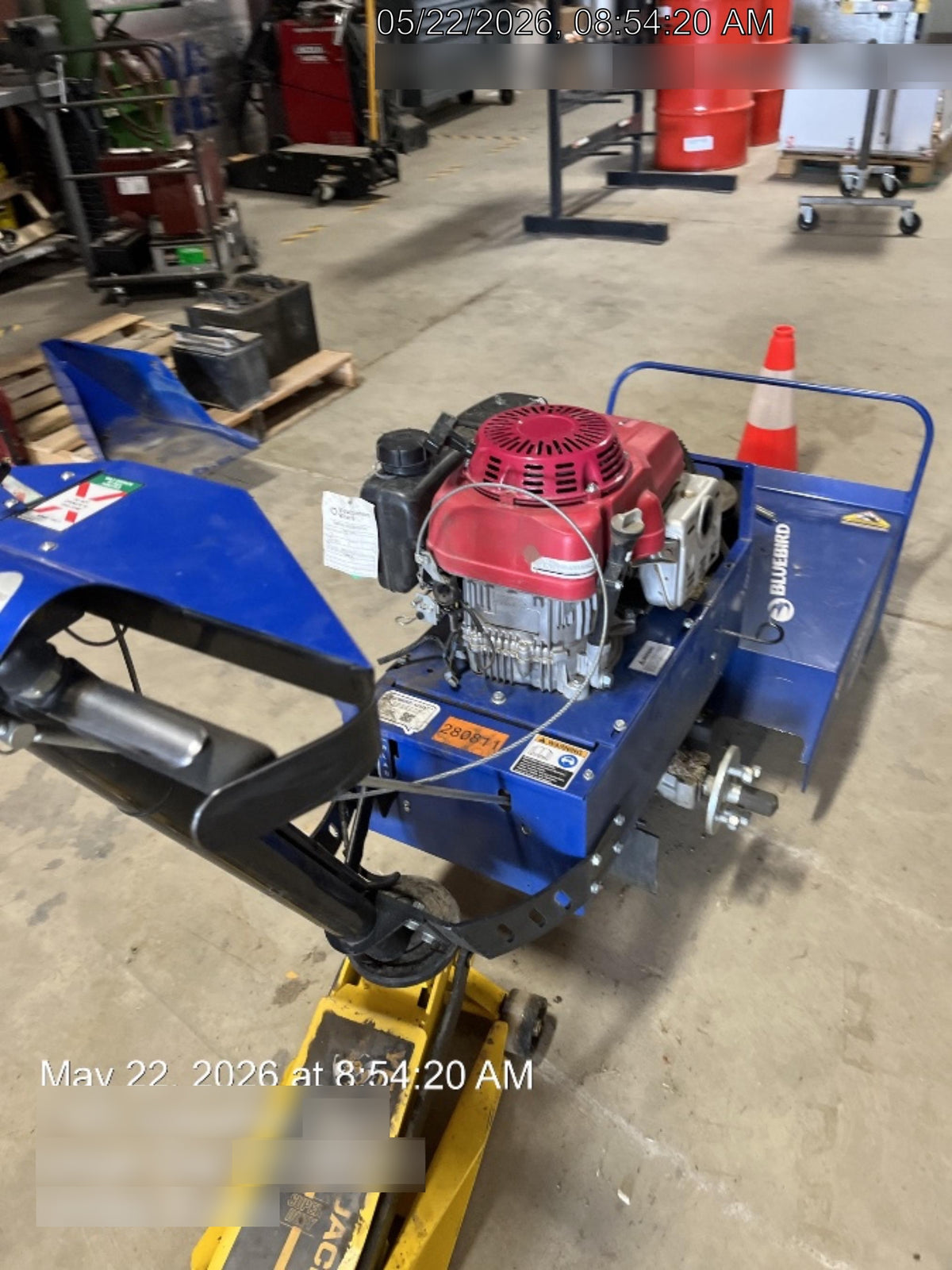 2022 BLUEBIRD BB26 Brushboss