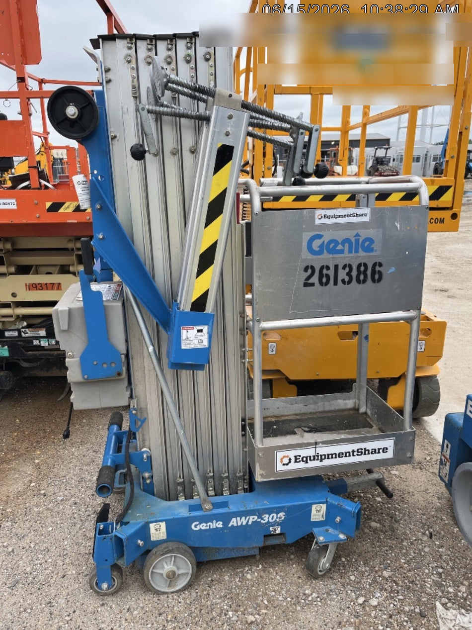 2022 GENIE AWP-30S DC