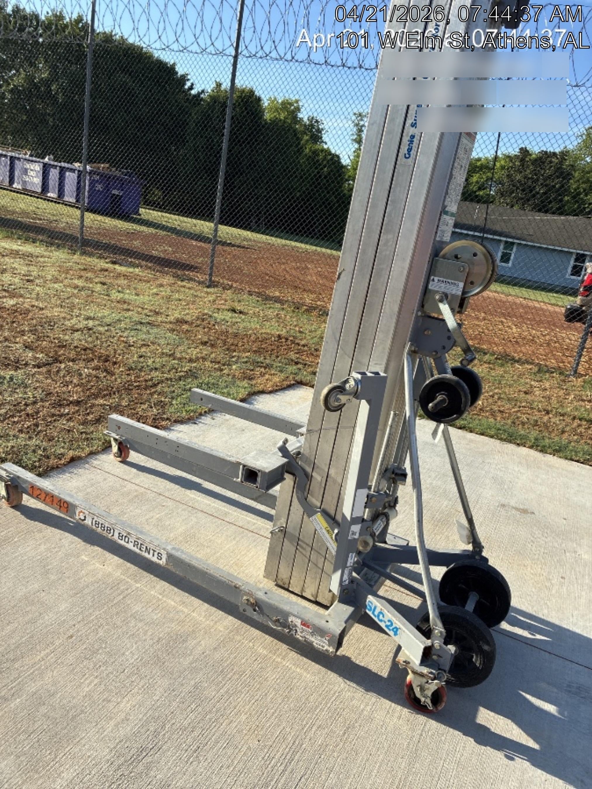 2021 GENIE SLC-24