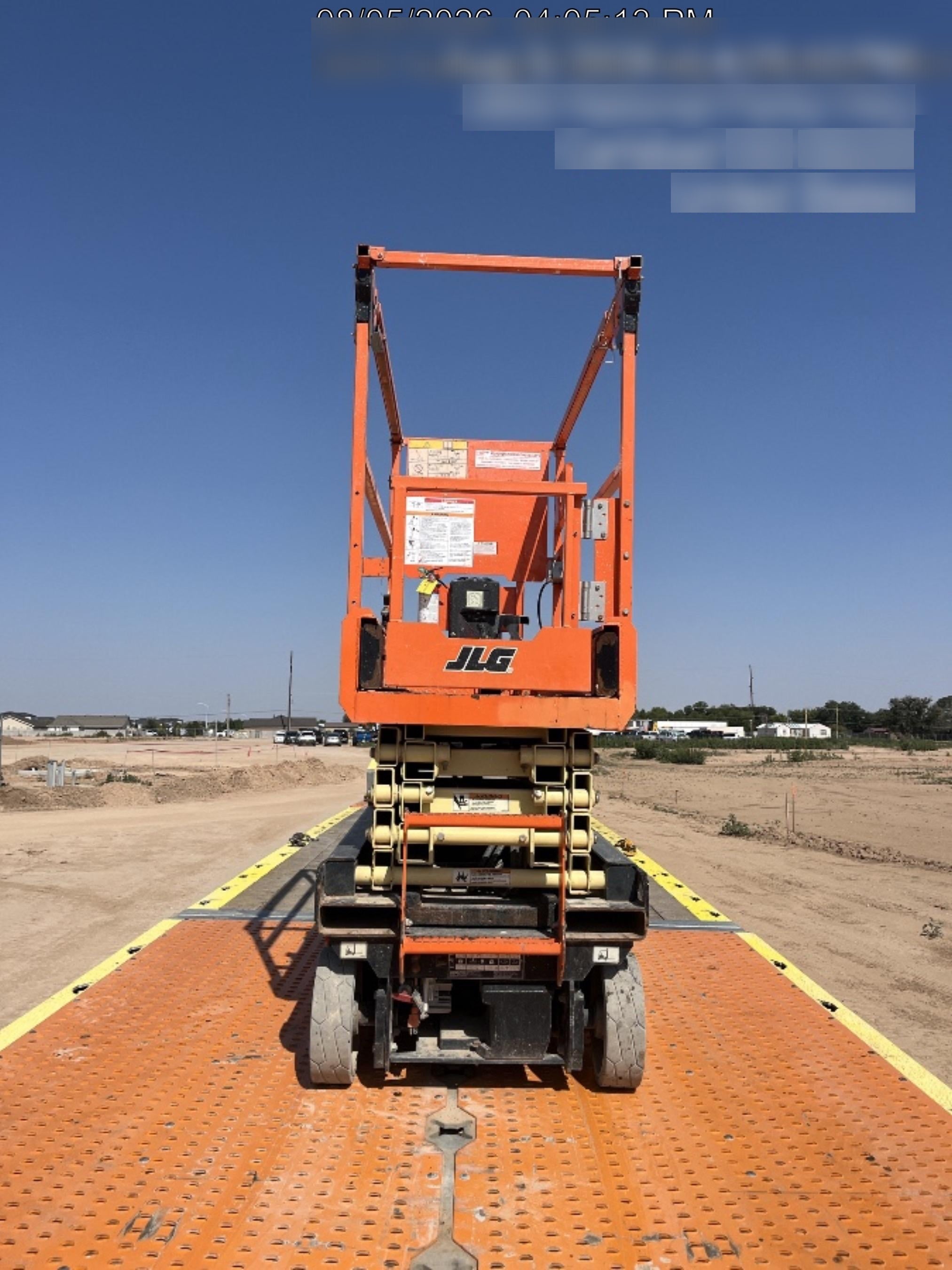 2022 JLG ES1932