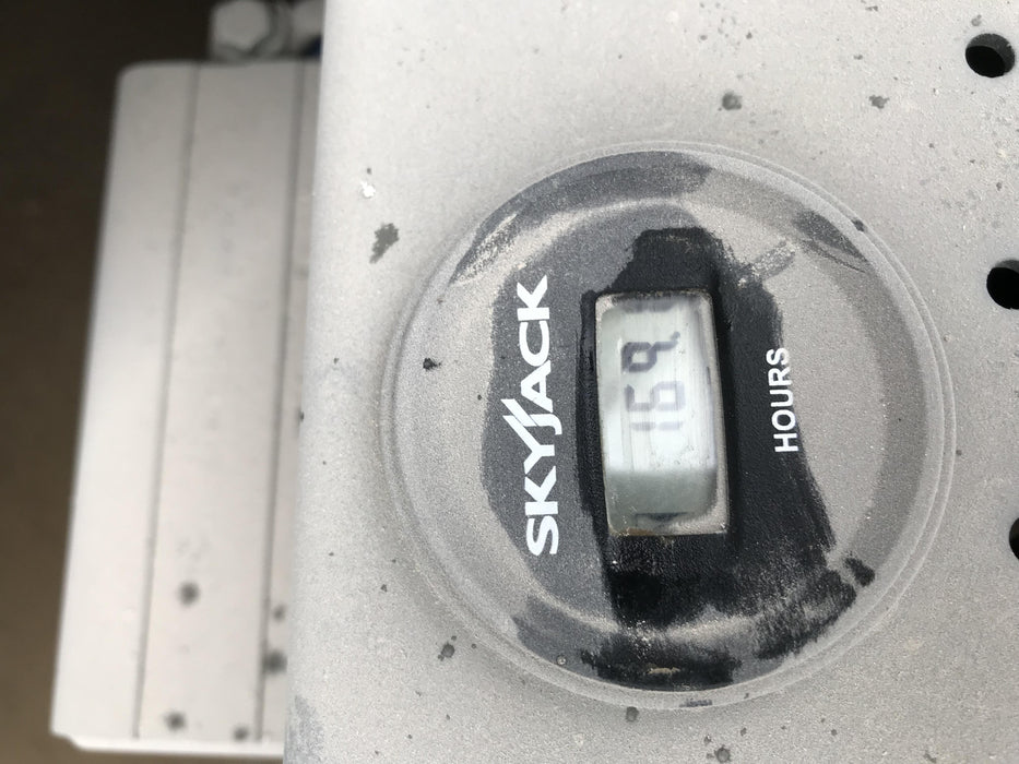 2017 SKYJACK SJIII-3226