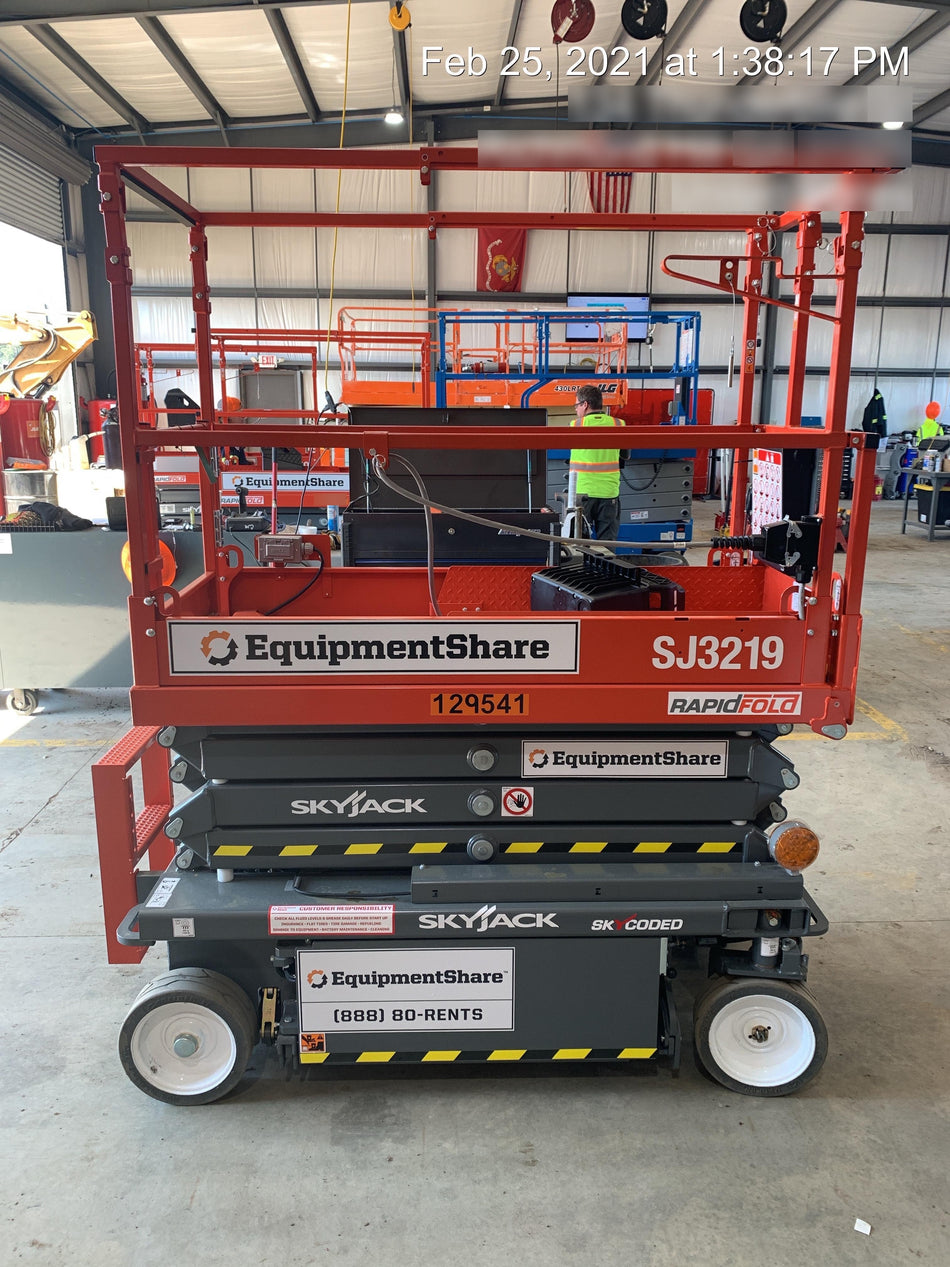 2021 SKYJACK SJ3219