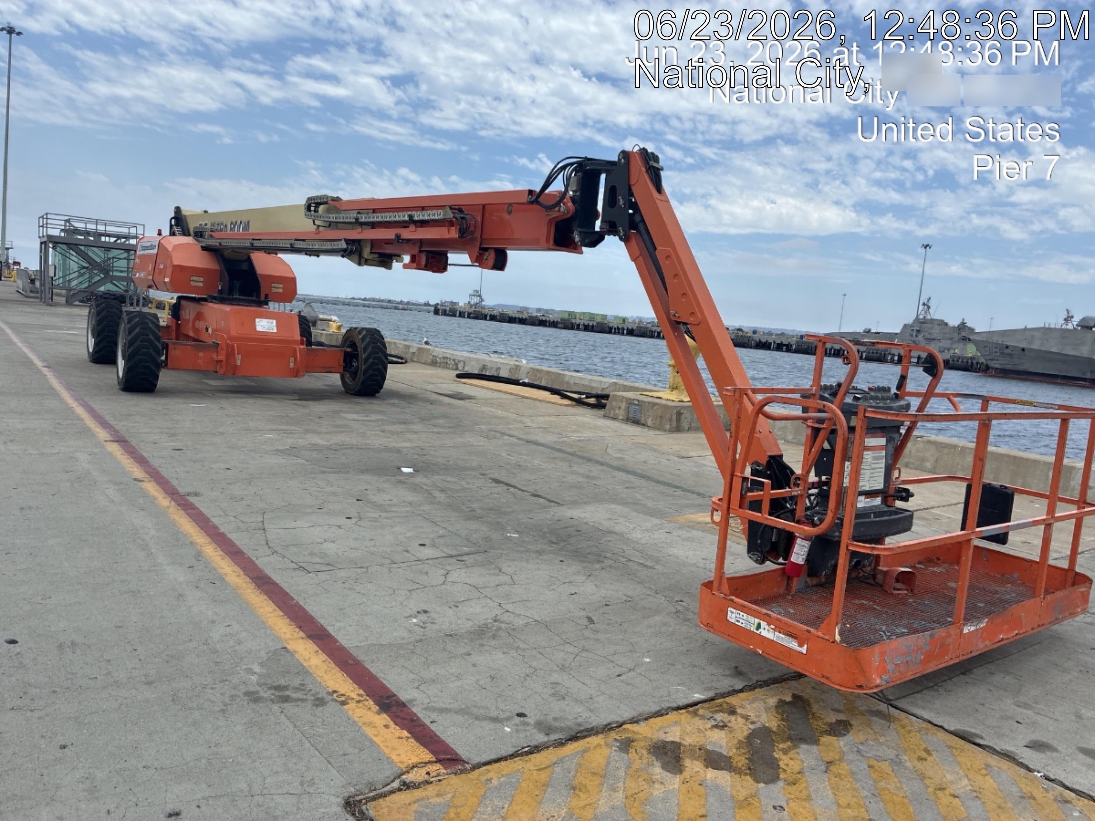 2021 JLG 1200SJP