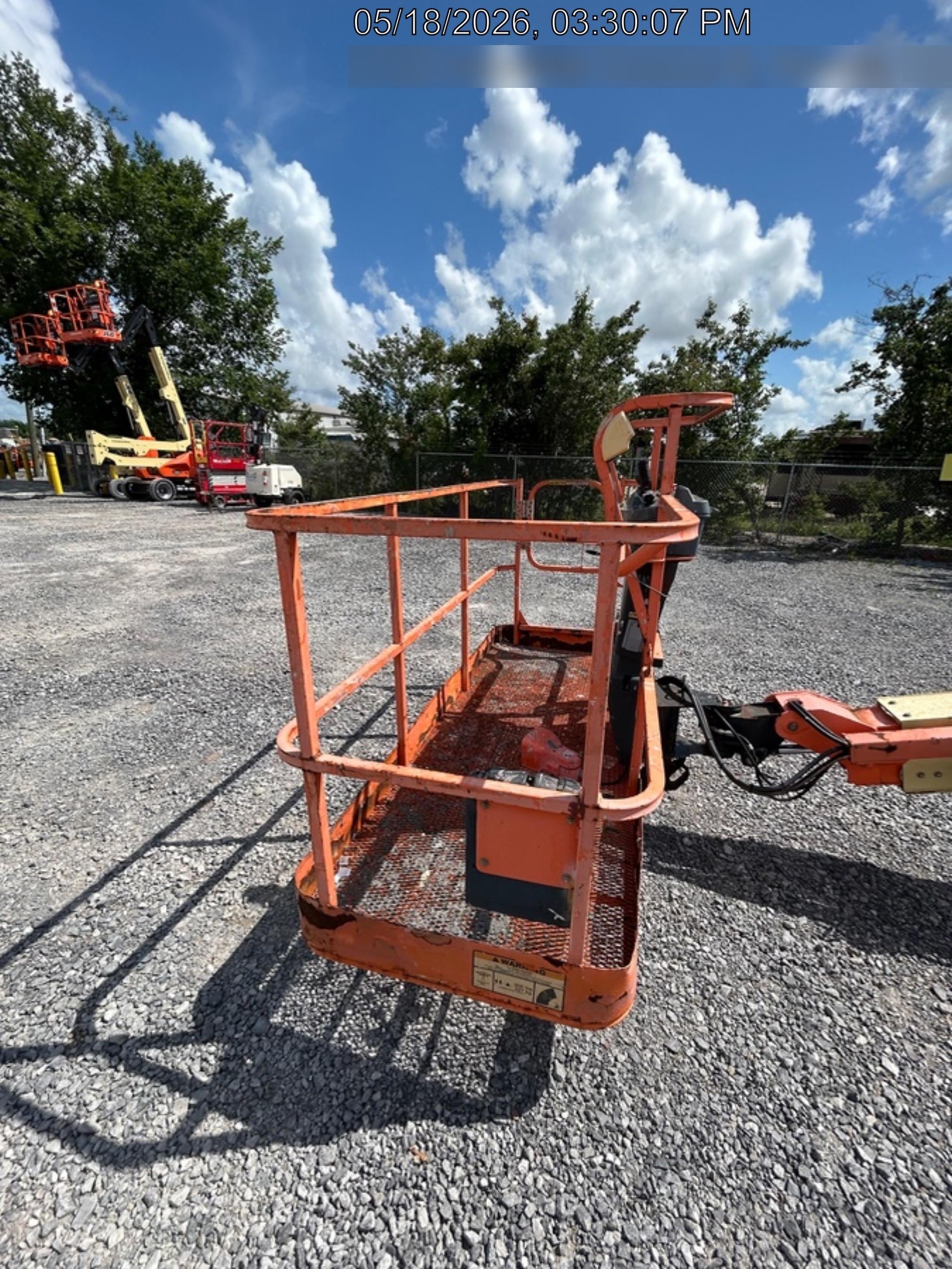 2019 JLG 400S