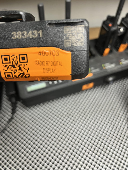 2024 MOTOROLA R7 DISPLAY