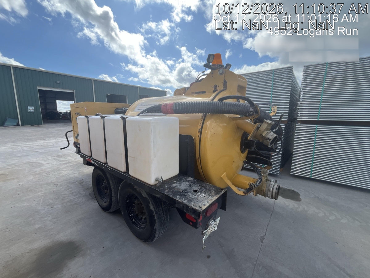 2022 VAC-TRON LP573XDT