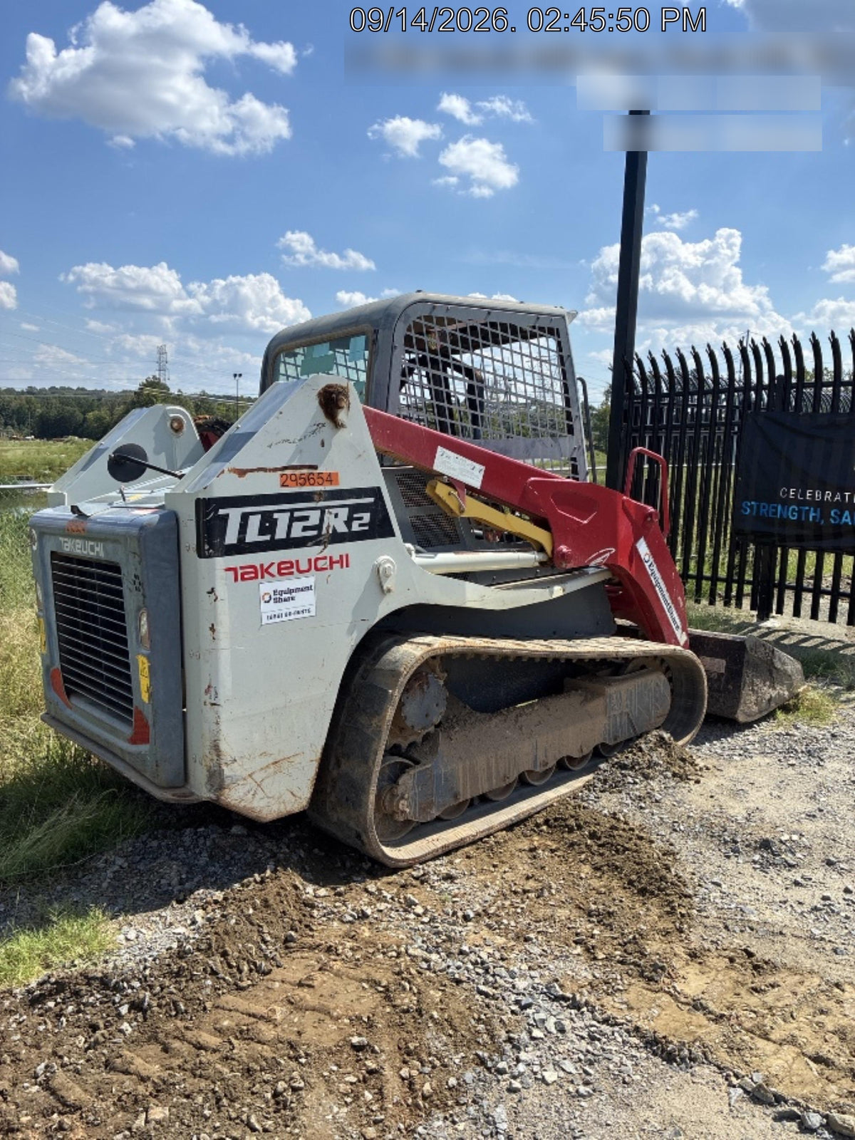 2023 TAKEUCHI TL12R2-R