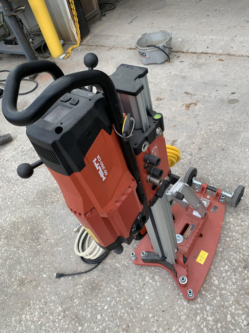 2022 HILTI DD250E