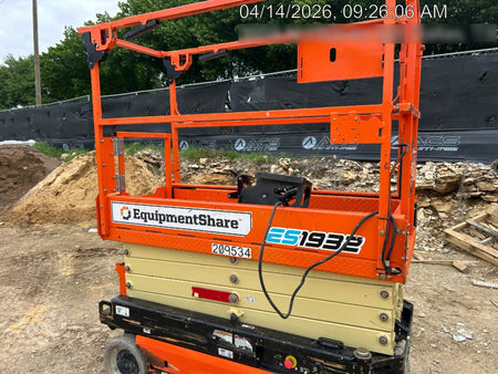 2022 JLG ES1932