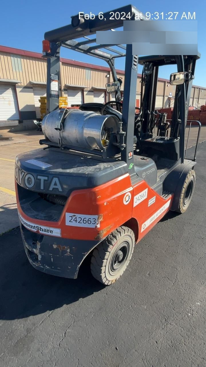 2022 TOYOTA 50-8FGU25