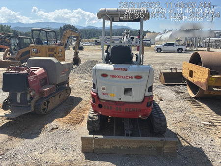 2023 TAKEUCHI TB225R