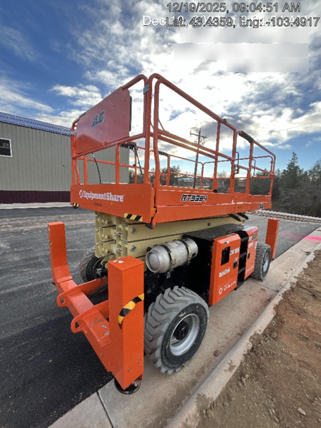 2024 JLG RT4394