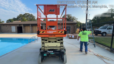 2022 JLG ES3246