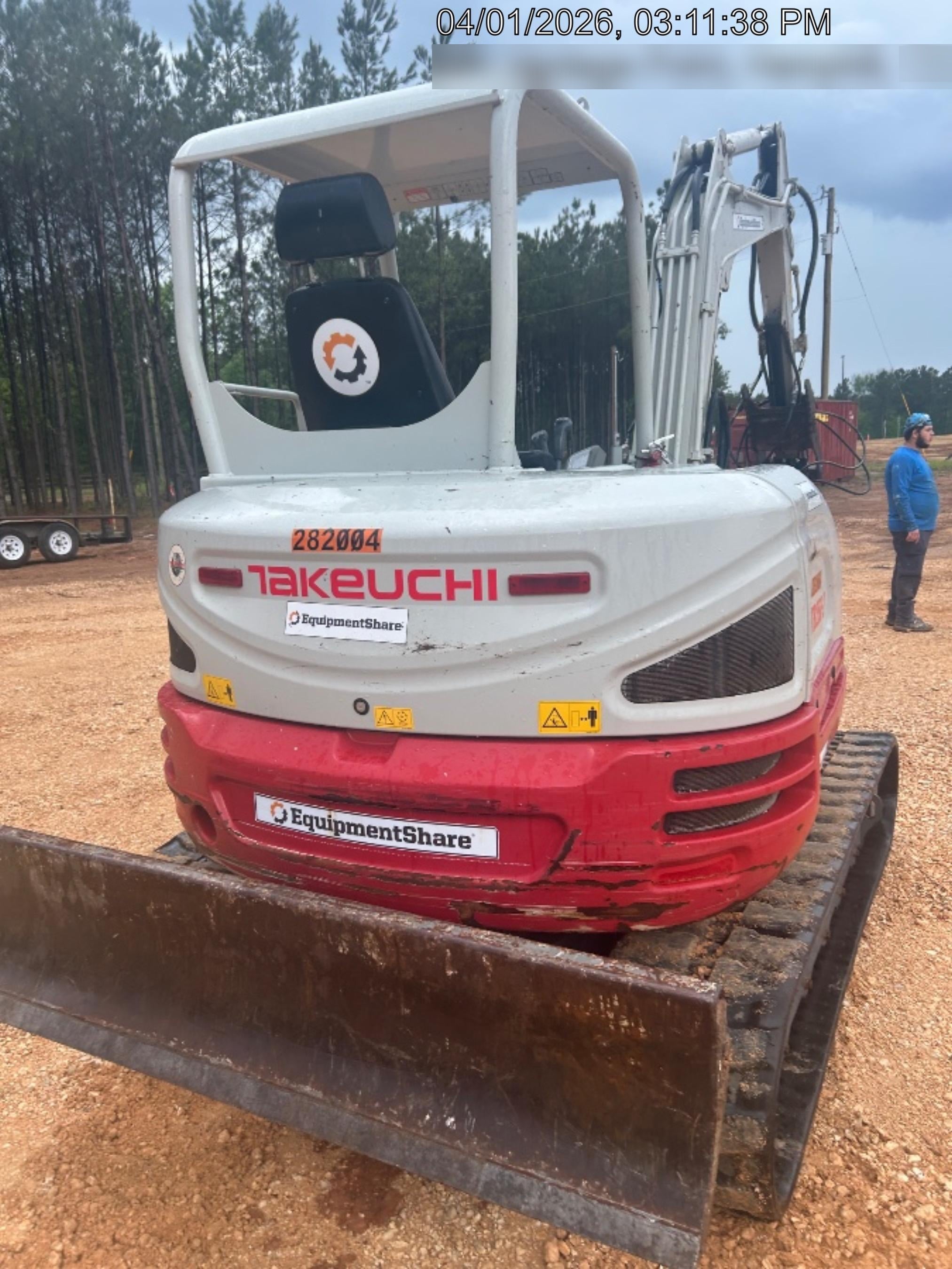 2022 TAKEUCHI TB250-2R