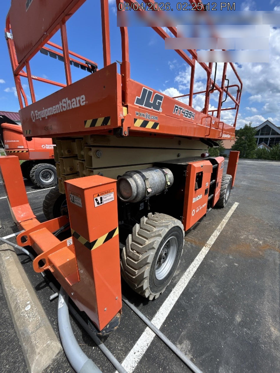 2024 JLG RT4394