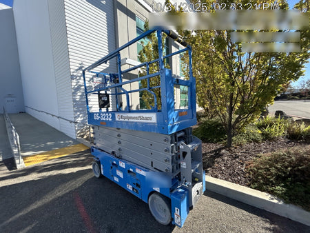 2022 GENIE GS-3232