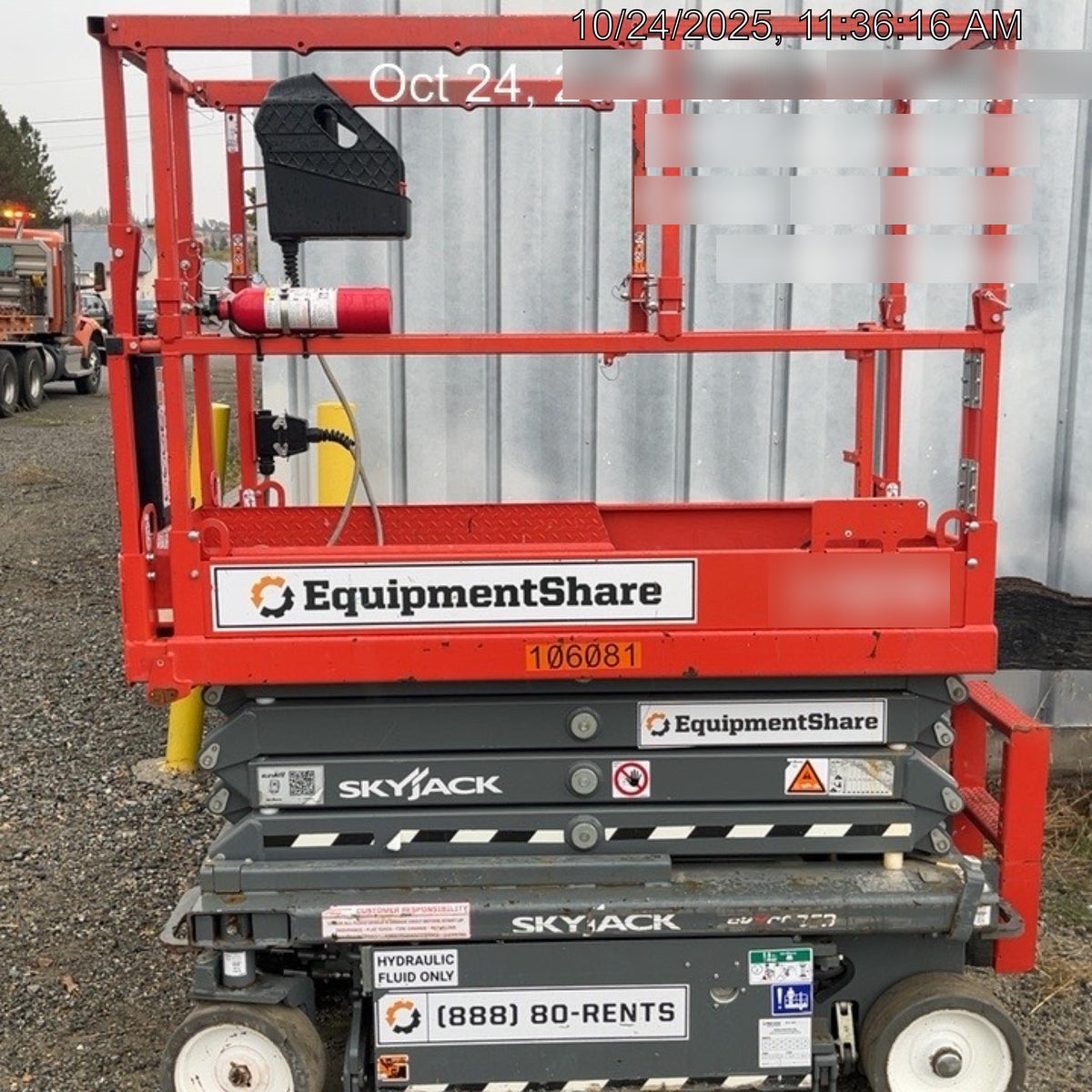 2020 Skyjack SJIII-3219 Solid NM Tires, Half height spring hinged entry gate, Dual Beacons, 800W Inverter