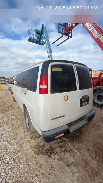 2023 CHEVROLET Express Van - Rental