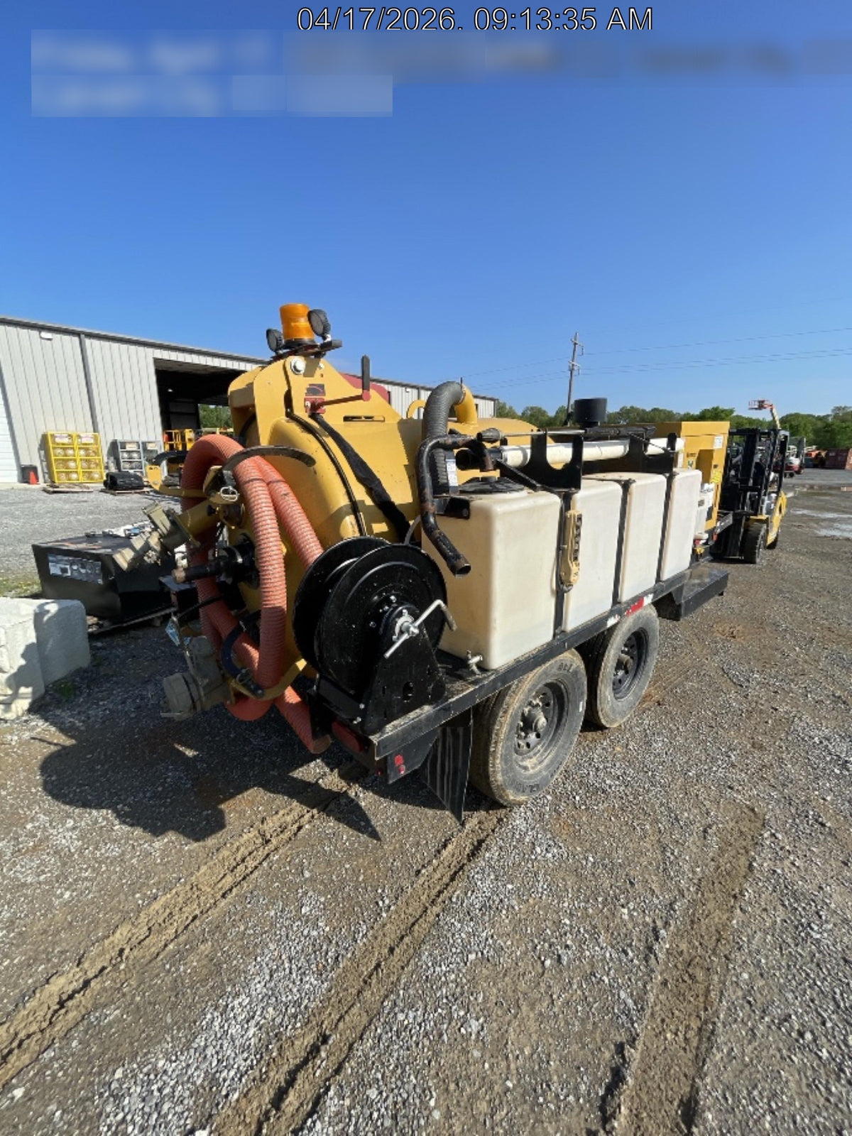 2023 Vac-Tron LP573XDT T4 Koehler Diesel Engine, 500 Gallon Debris Tank, x2 100 Gallon Water Tanks
