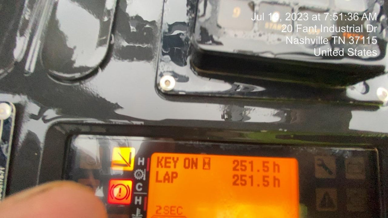 2022 TOYOTA 50-8FGU25