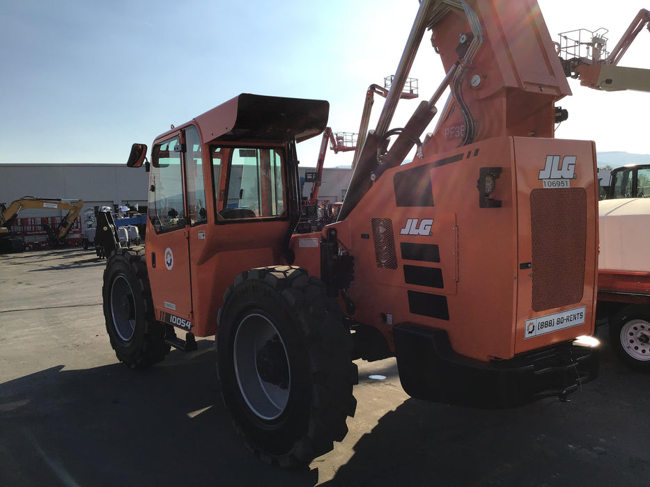 2020 Skytrak 10054 Cab/Heat/Air, Solid Tires, Work Lights, Beacon, Aux Hydraulics, Back up Alarm, Lifting Eye, ES Decals
