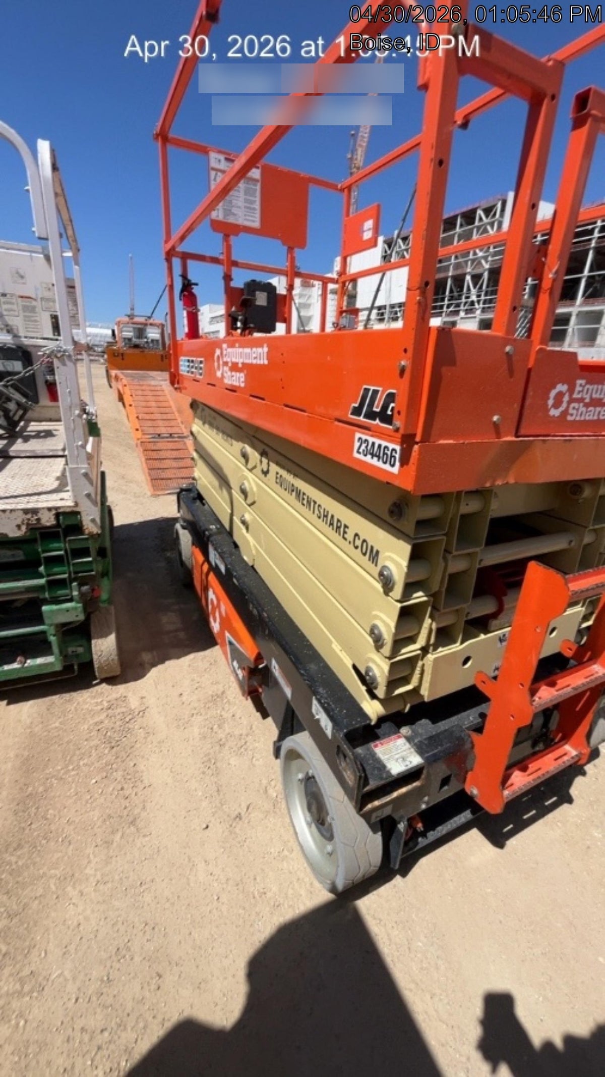 2022 JLG ES3246